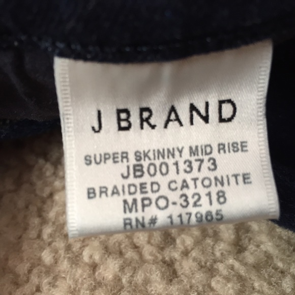 J Brand Super Skinny Mid-Rise Jean with braid - Picture 5 of 11